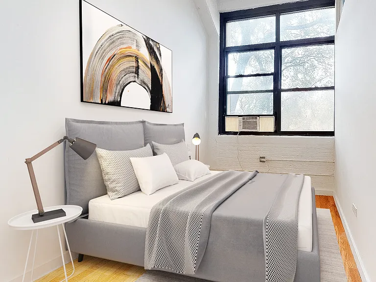 315 Seigel St #210 — Photo 2