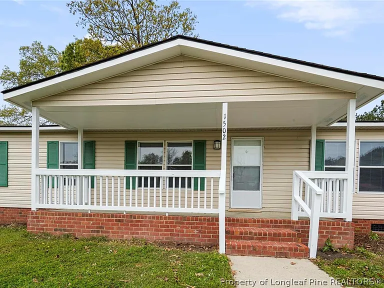 1502 Clan Campbell Dr — Photo 4