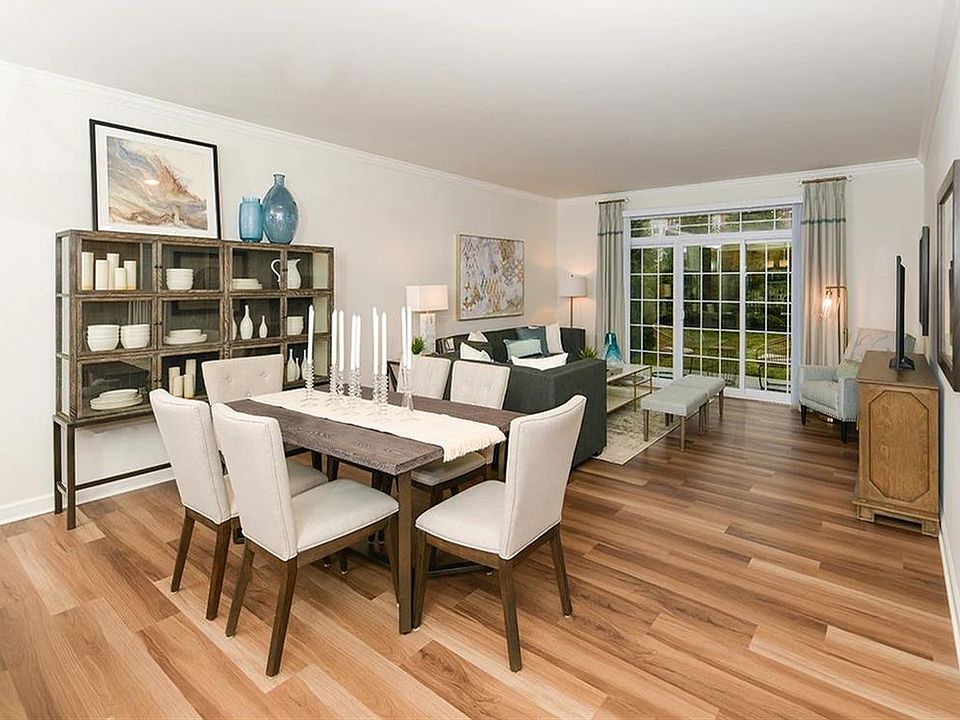 Huntley Manor 41745 Midtown Cir Novi MI Zillow