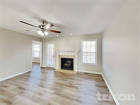 2nd image of 3411 Bradfield Dr