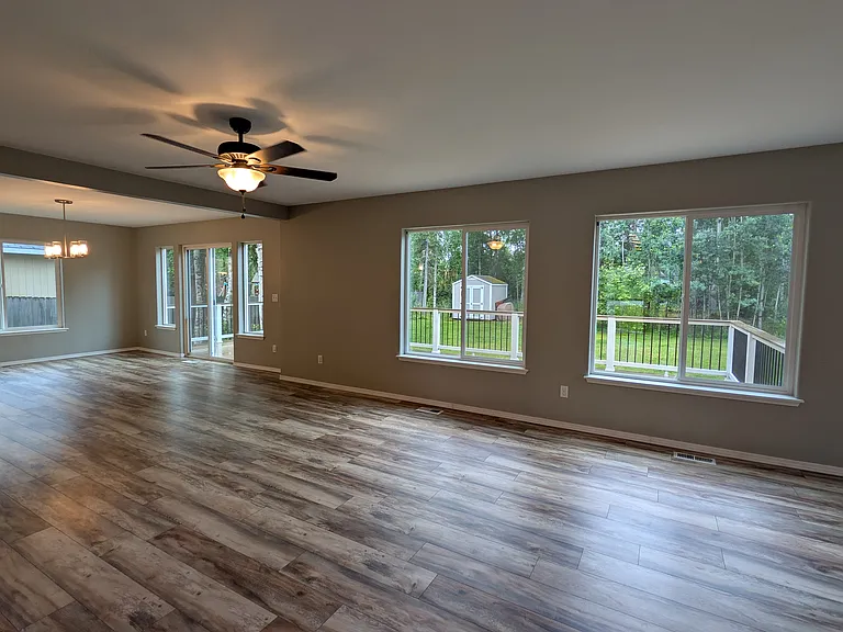 12934 Rosser Dr — Photo 6