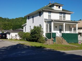 1301 N River Ave, Weston, WV