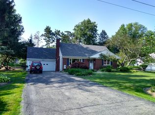 2351 Kewanee Way, Okemos, MI 48864