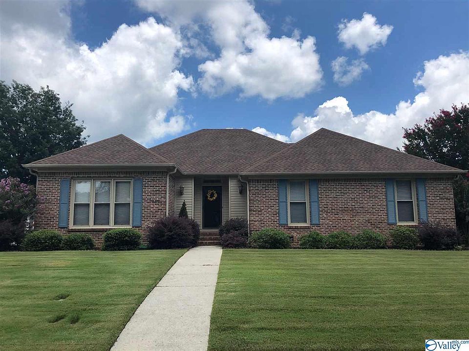 1st image of 1316 Arolen Dr SE