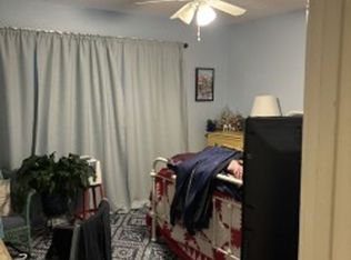 2066 W Hutchinson St APT 1, Chicago, IL 60618