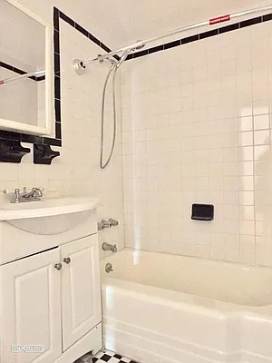 Rented by Corcoran | media 6