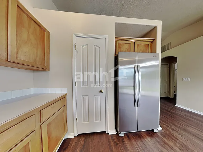 868 Red Fern Dr — Photo 4