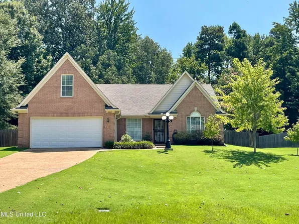 10065 Victor Dr, Olive Branch, MS 38654