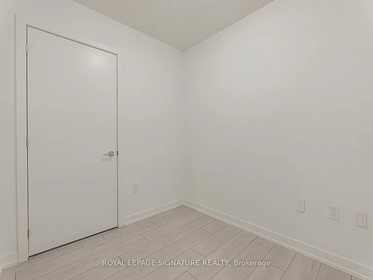 556 Marlee Ave #331 — Photo 12