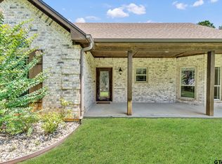 18241 Sunshine Ln, Troup, TX 75789