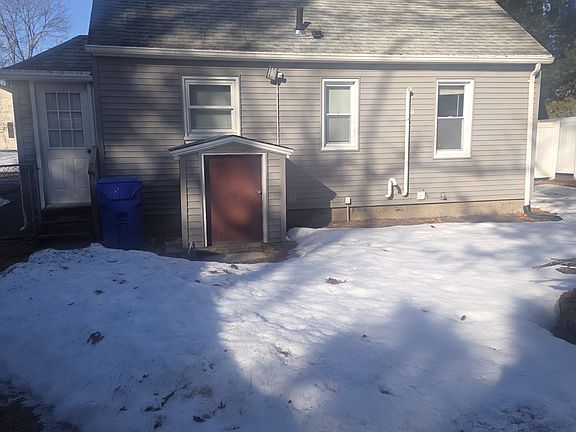 2nd image of 63 Granger St