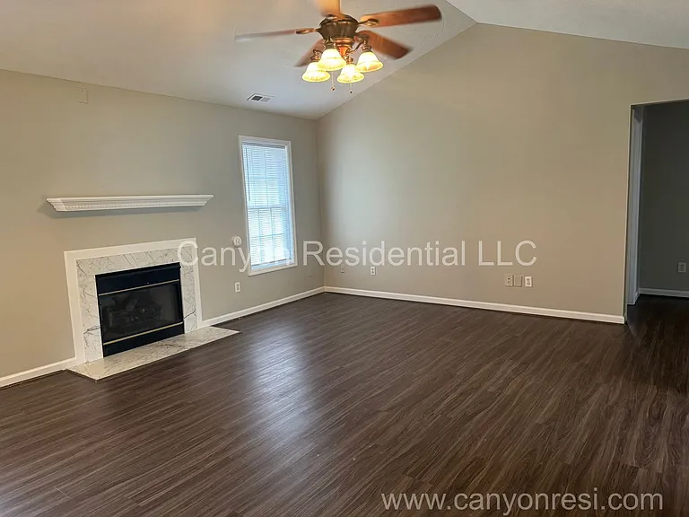 237 Proclamation Dr — Photo 8