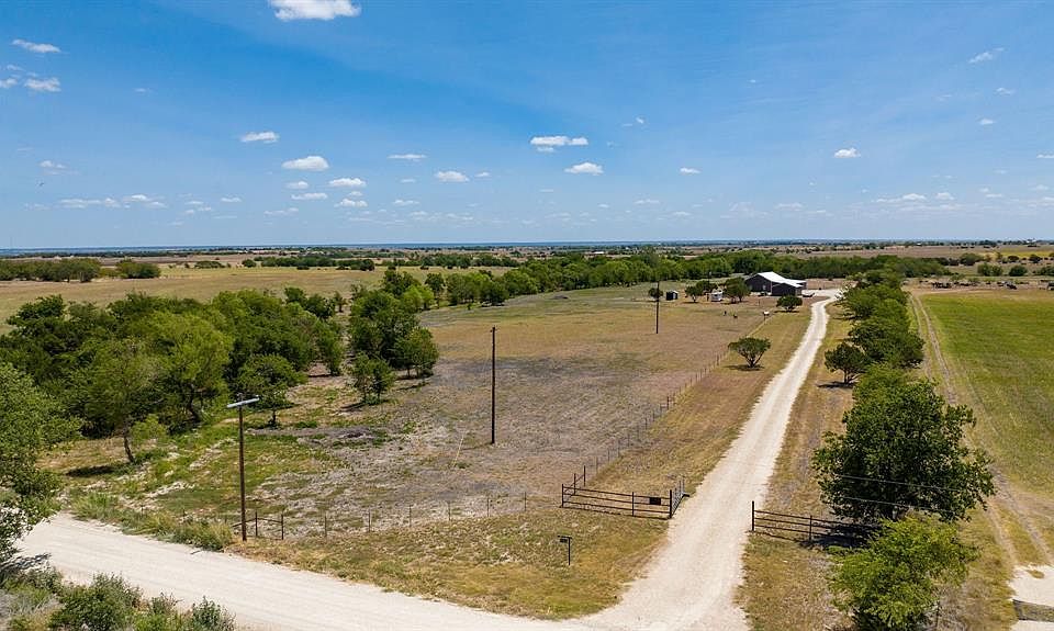 1197 County Road 404, Hamilton, TX 76531 MLS 20122177 Zillow
