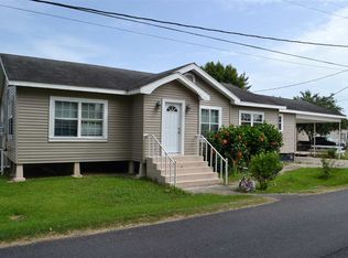 134 Pierce St, Golden Meadow, LA 70357