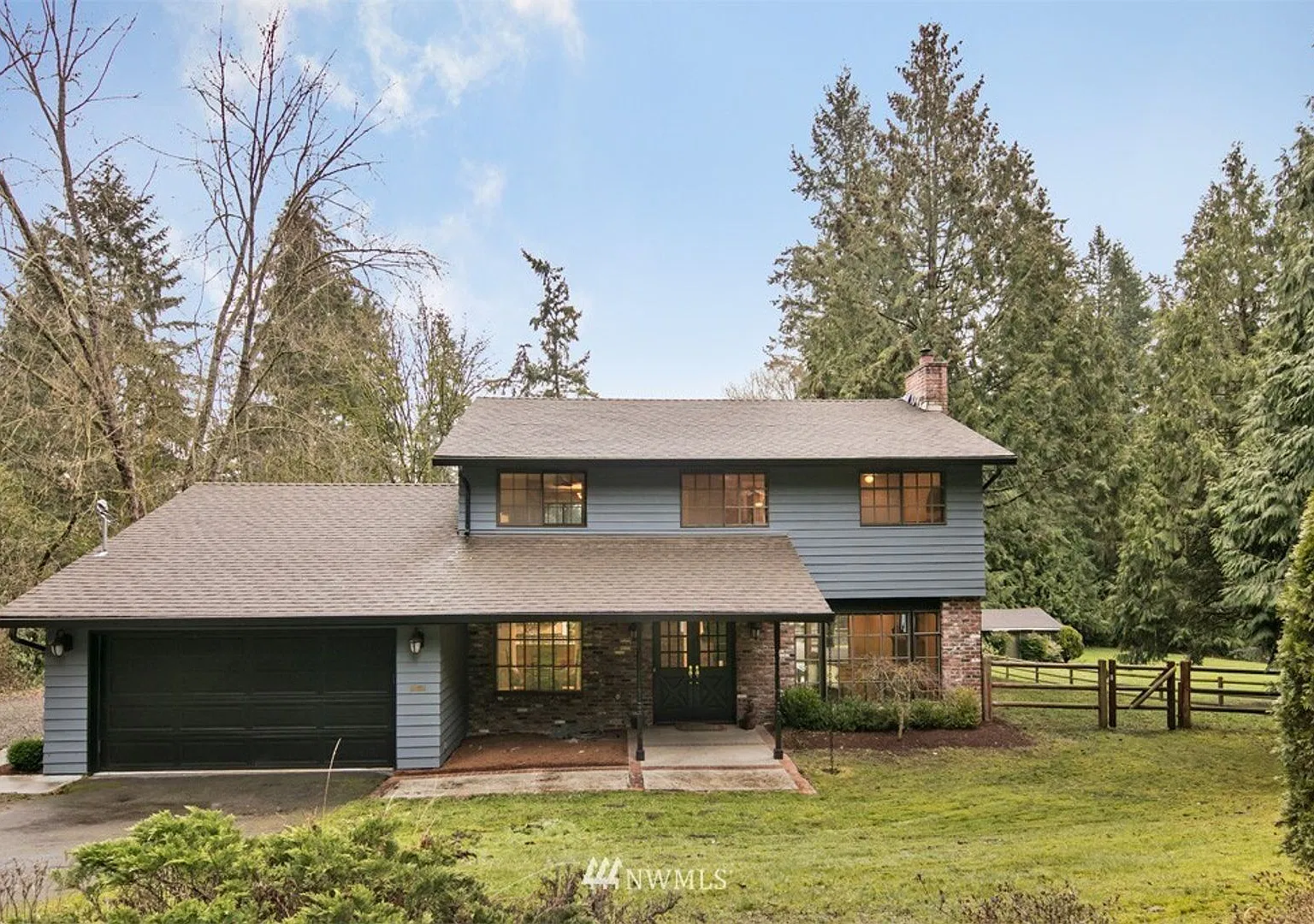 Private Bridle Trails Equestrian Retreat | Updated 4-Bedroom Home & 3-Stall Barn — Photo 1