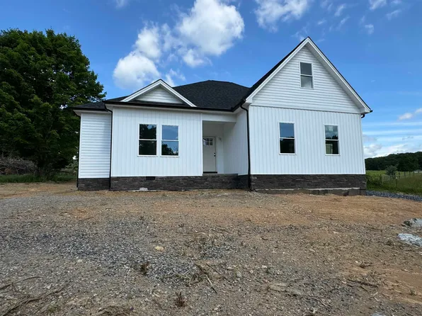 1416 Stover School Rd, Greenville, VA 24440