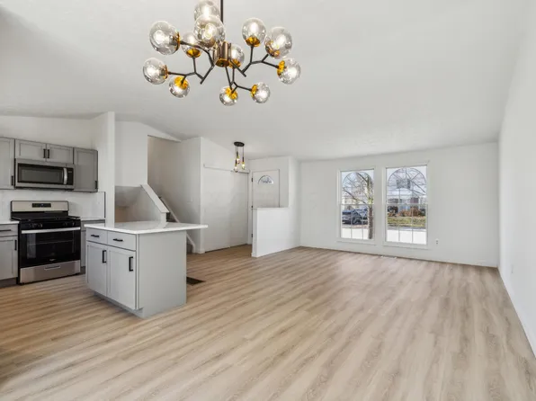 6436 Saddle Lane Ct, Westerville, OH 43081