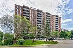 1964 Main St W #601