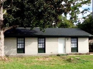 2819 College Park Dr, Brunswick, GA 31520