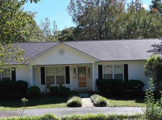 630 Riveroak Rd, Inman, SC 29349