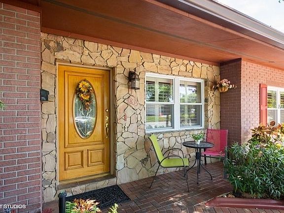 2nd image of 4835 W Bay Court Ave