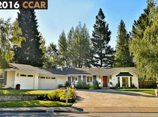 880 Dolphin Dr, Danville, CA 94526