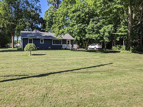 2nd image of 3106 W Grace Ln