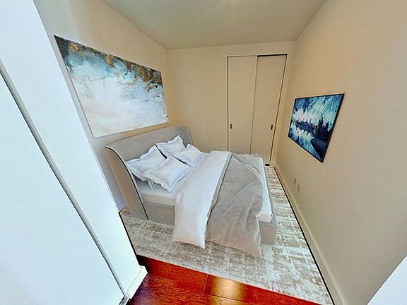 3rd image of 610 W 42nd St APT N31m