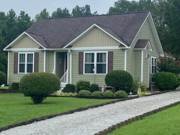 282 Vuncannon Dr, Fuquay Varina, NC 27526