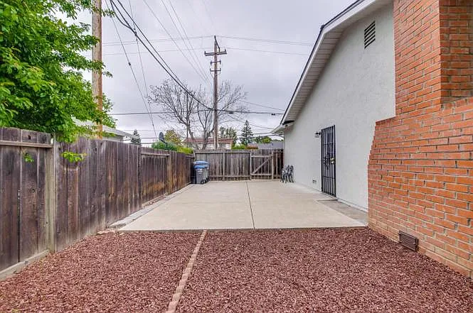 3957 W Rincon Ave — Photo 6