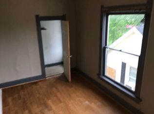 336 Langdon St, Toledo, OH 43609