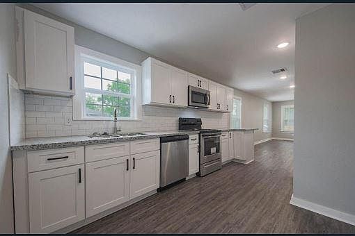 2nd image of 1208 E 33rd St #1208