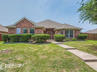 6713 Westover Dr, Rowlett, TX 75089