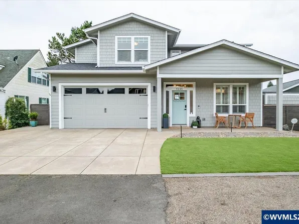 9245 Trout Pl, Lincoln City, OR 97388