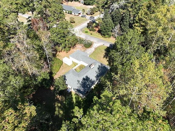 5th image of 300 Ann St