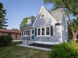 5704 N 43rd St, Milwaukee, WI 53209