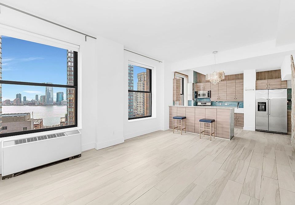 1st image of 20 West St APT 18B