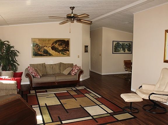 3rd image of 52 Romana Ct