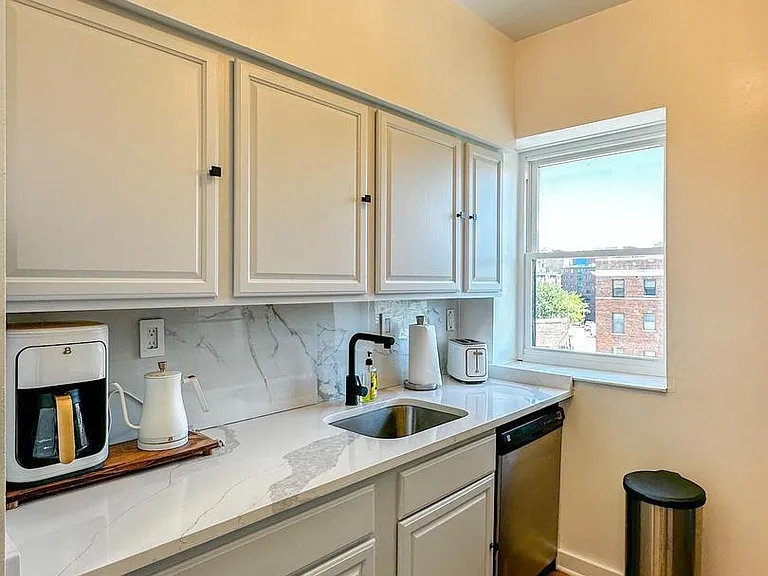 80 New York Ave NW #402 — Photo 15