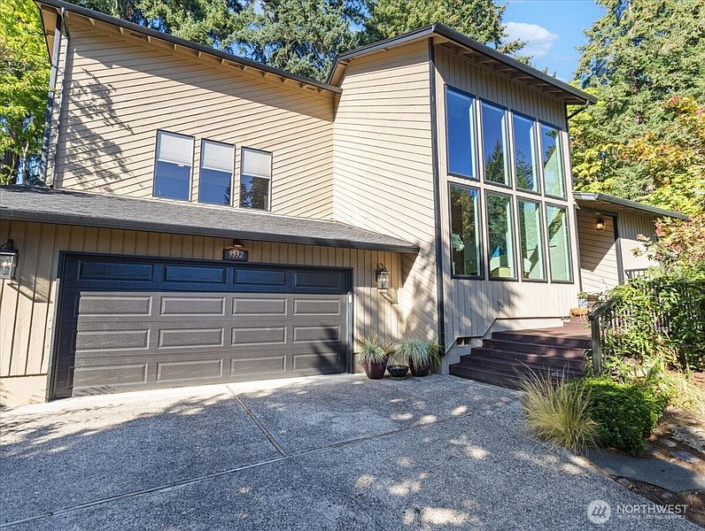 2nd image of 9532 SE 14th Street
