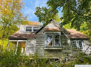 8503 Us Route 9w, Athens, NY 12015