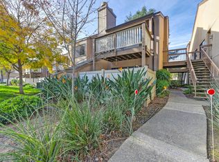 512 Woodside Oaks APT 8, Sacramento, CA 95825