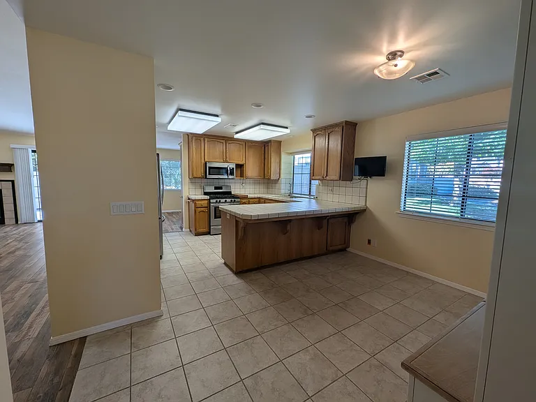 274 Tempus Cir — Photo 23