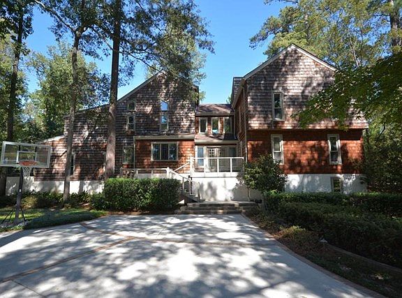 2nd image of 3532 W Lake Dr
