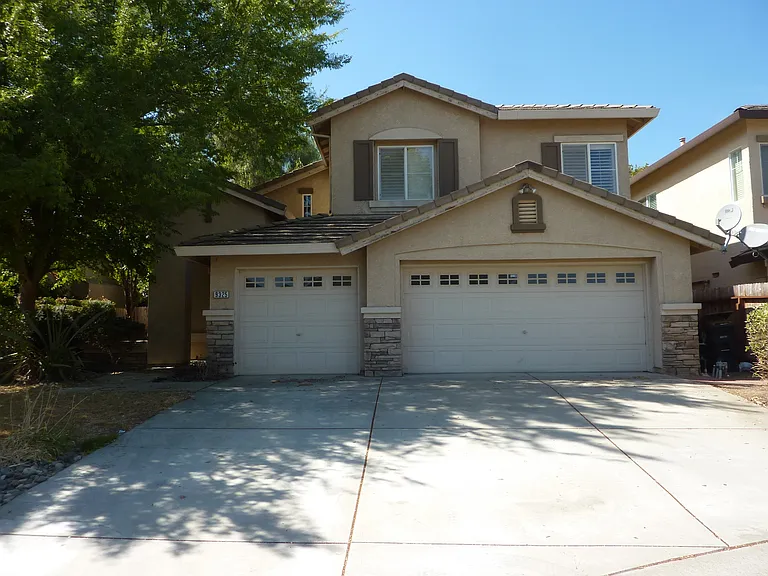 9325 Boulder River Way — Photo 1