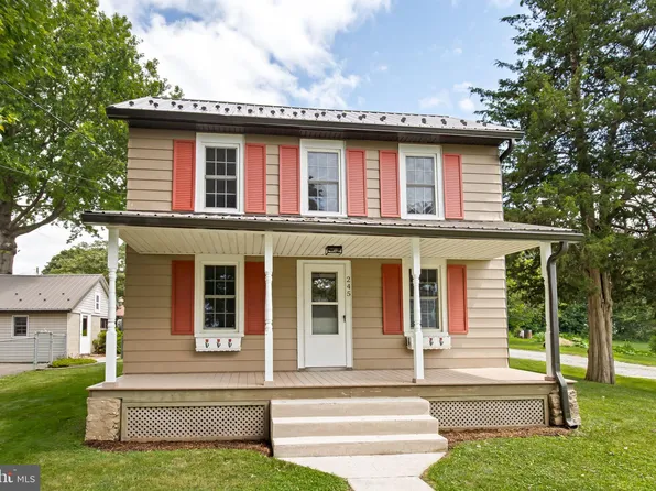 245 E State St, Quarryville, PA 17566