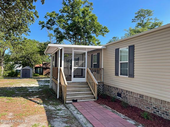 4th image of 718 Dogwood Drive