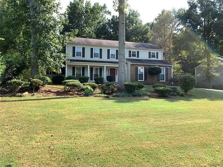 4536 Woodlawn Lake Dr — Photo 51