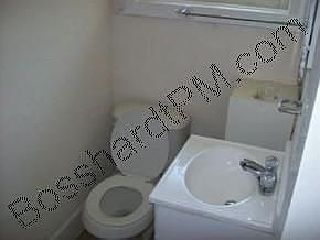 5th image of 1203A NE 7th Pl