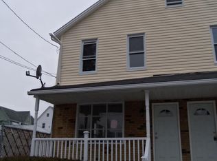 35 Pershing St, Wilkes Barre, PA 18702